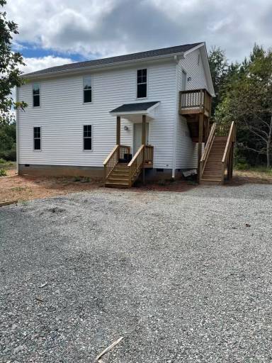Main picture of 318 Bonbrook Creek Rd