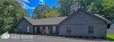 Main picture of 1934-1940 Harrison Dr 100 And 102 St