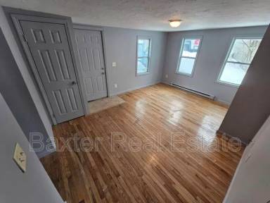 Main picture of 19 Winter St