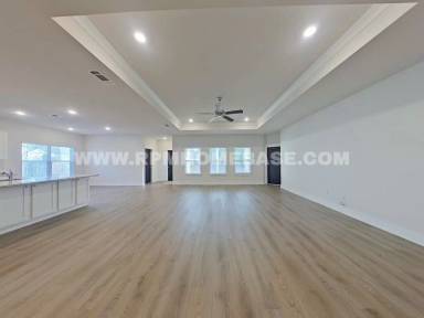 Main picture of 2429 Dakota Way