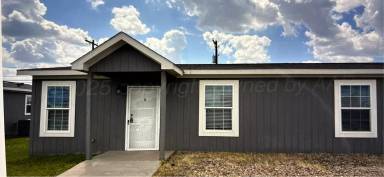 Main picture of 3501 SE 21st Ave