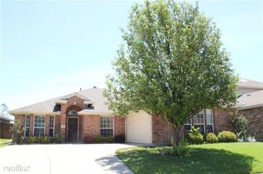 Main picture of 1906 Eastfork Ln