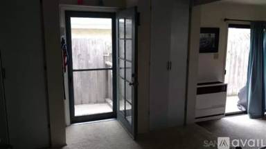Main picture of 1208 Hueneme St