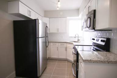 Main picture of 641 NE 8th Ave