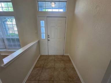 Main picture of 2305 Stratford Dr