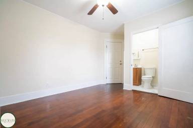 Main picture of 478 N 3rd St