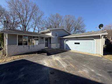 Main picture of 5340 Argonne Dr