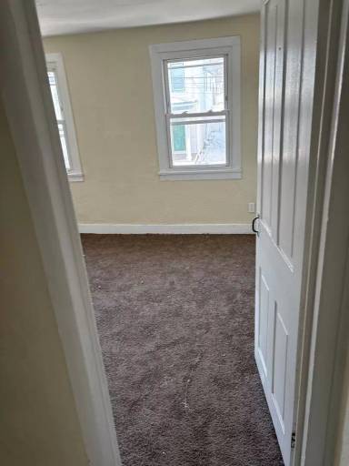 Main picture of 589 Swain St