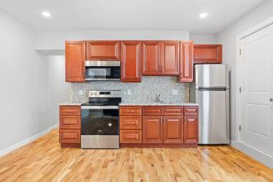 Main picture of 6942 Torresdale Ave