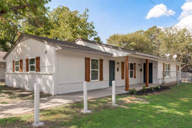 Main picture of 117 E Sanford St