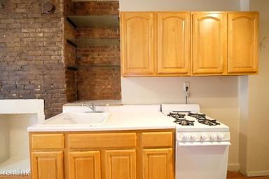 Main picture of 41 1st Ave