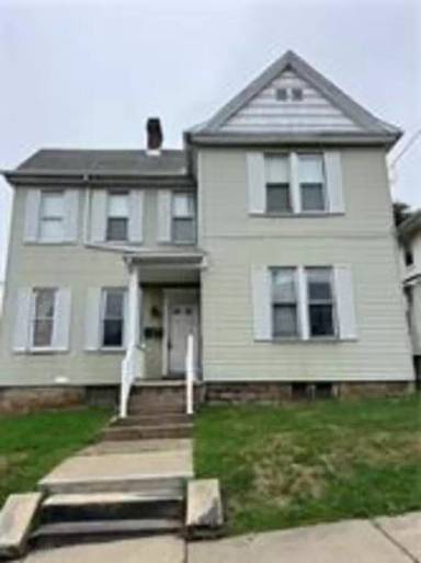 Main picture of 105 E Hallam Ave