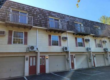 Main picture of 845 Silver Spring Plz