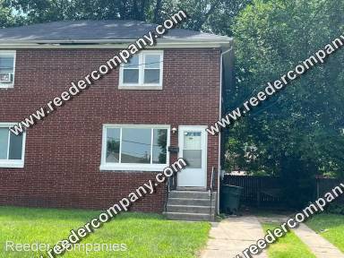 Main picture of 1636 172nd St