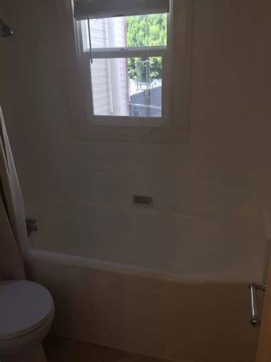 Main picture of 744 Pine Ave