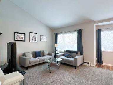 Main picture of 3811 Resurrection Dr