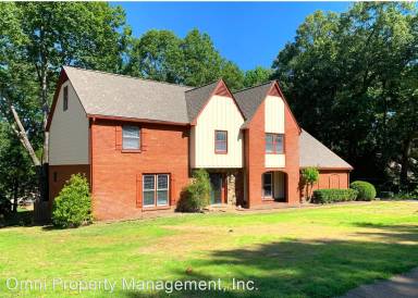 Main picture of 8328 Heatherglen Dr