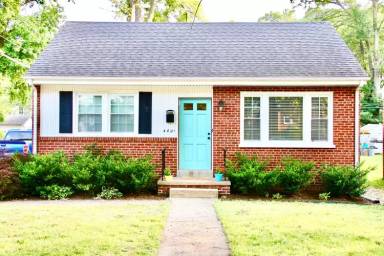 Main picture of 4801 Patterson Ave