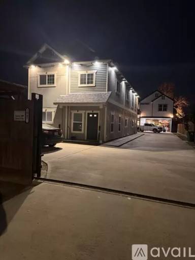 Main picture of 1042 Junell St