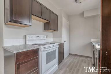 Main picture of 2602 E 21st St