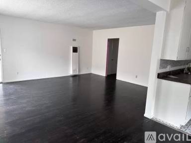 Main picture of 4315 Troost Ave