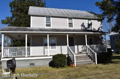 Main picture of 602 Main St