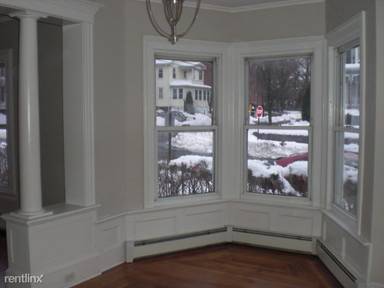 Main picture of 108 Grand St