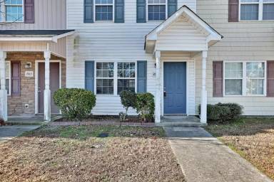 Main picture of 2001 Grandeur Ave