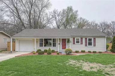 Main picture of 6514 W 79th St