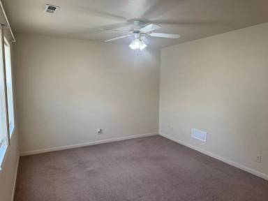 Main picture of 120 E Cornhill St