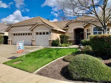 Main picture of 5700 Sandlewood Way