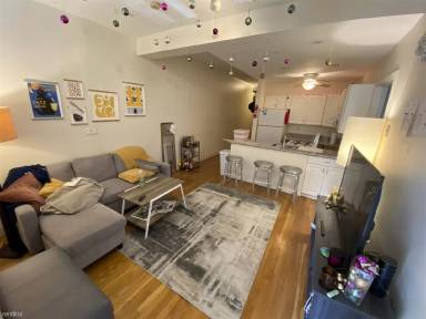 Main picture of 60 Egmont St