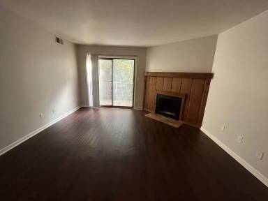 Main picture of 360 S Rosenberger Ave