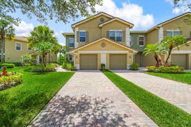 Main picture of 3240 Cottonwood Bnd