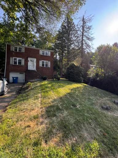 Main picture of 239 Elias Dr