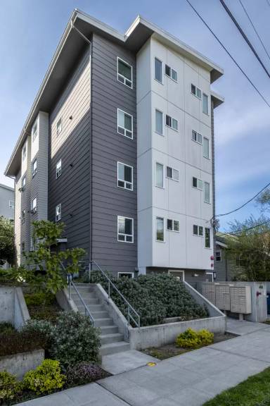 Main picture of Sophie Studios