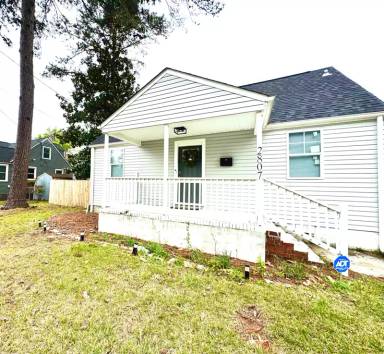 Main picture of 2807 Sewells Point Rd