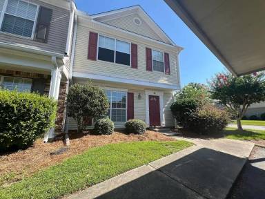 Main picture of 200 Jefferson Pl
