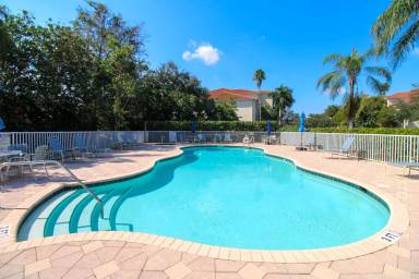 Main picture of 4853 Hampshire Ct