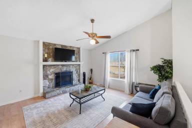 Main picture of 6530 Thamesmead Ln