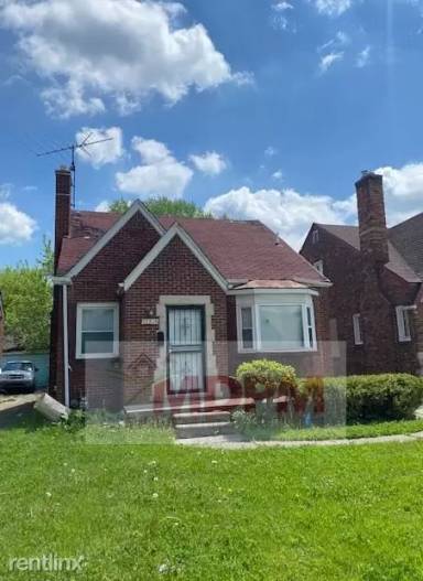 Main picture of 10918 Roxbury St