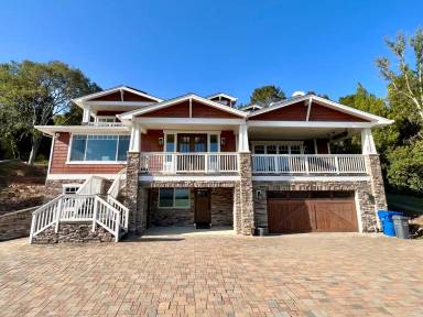 Main picture of 23690 Ravensbury Ave