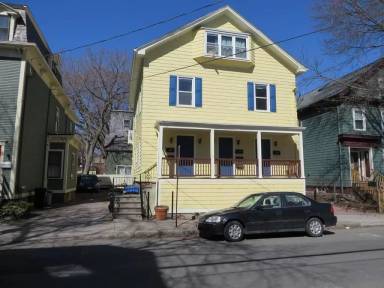 Main picture of 135 Pearl St