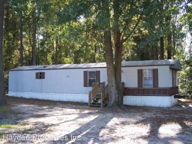 Main picture of 209 McQueen St