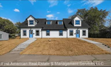 Main picture of 18 MacArthur Dr