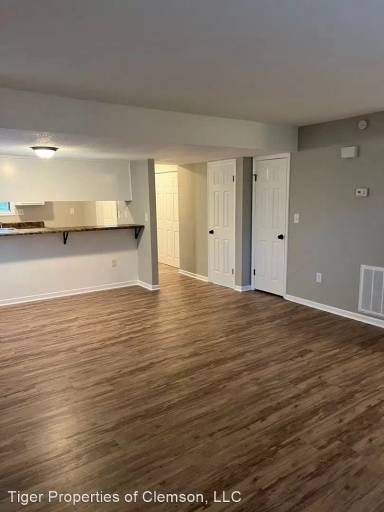 Main picture of 119 Freedom Dr