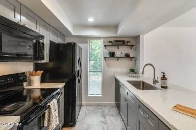 Main picture of Points West