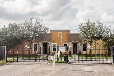 Main picture of 3151 Regal Dr
