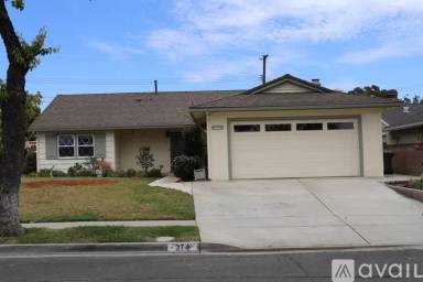 Main picture of 374 Burl Ave