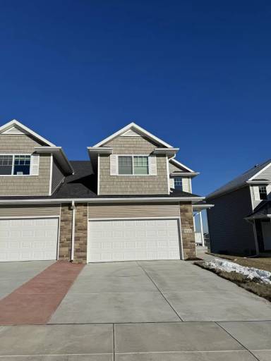 Main picture of 9016 Peregrine Rd